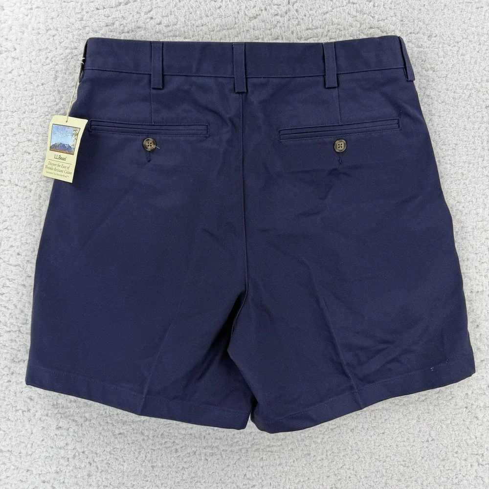 L.L.Bean Shorts Mens 31 Blue Chino Wrinkle Resistant Pleated 6 Inseam Casual NWT